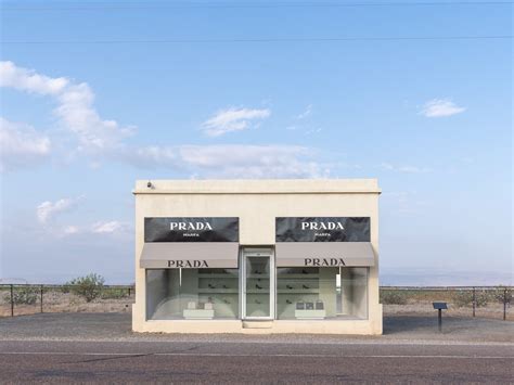 is Prada marfa a shop